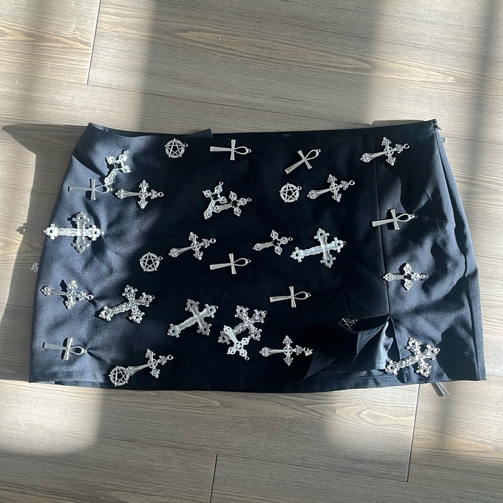 COPY - Apparently this brand runs small second thing I ordered too small